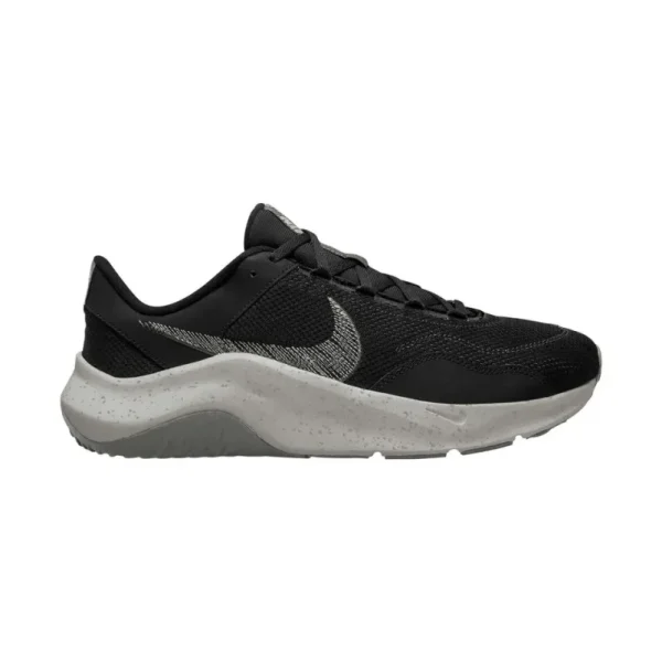 Chaussures de sport Femme M NIKE LEGEND ESSENTIAL 3 NN Noir
